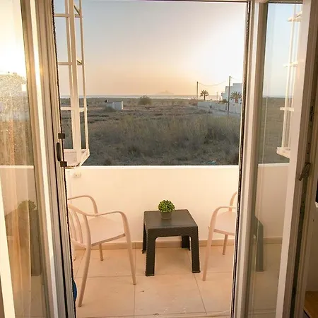 Afrathias Beachhouse - Cretan Hideaway